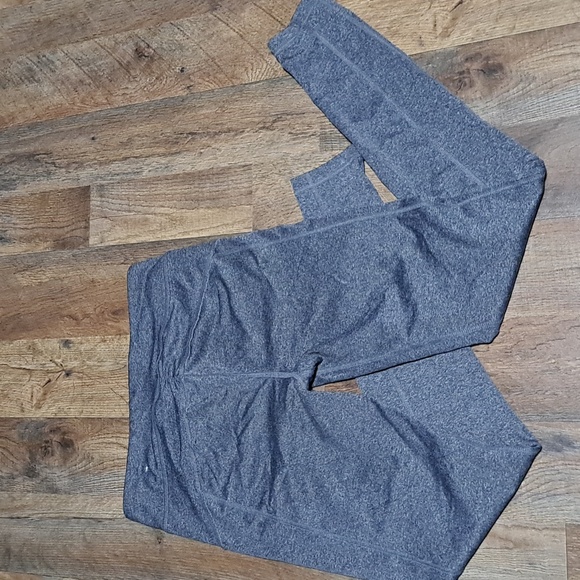 Aeropostale Gray Leggings Size Medium - Picture 4 of 6